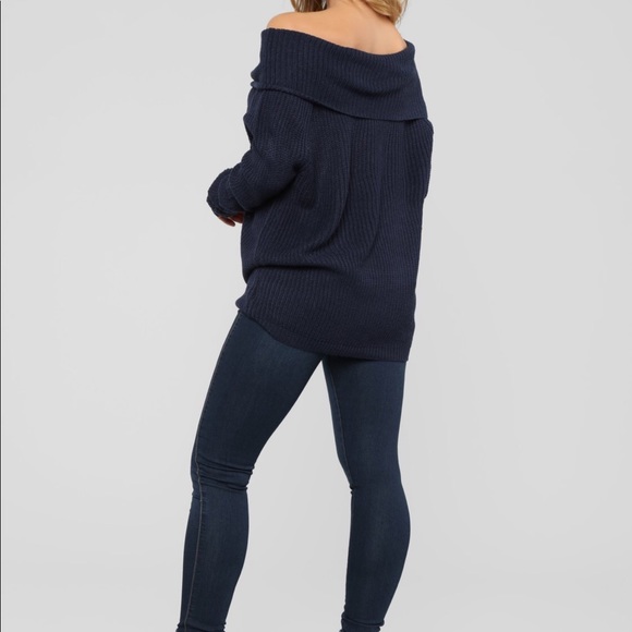 Off shoulder sweater top - Picture 3 of 3